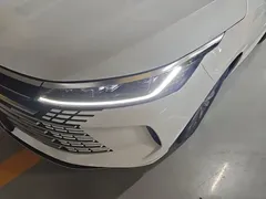2024 BYD Destroyer 05 DM-i PHEV 55km Luxury, белый — фото 24