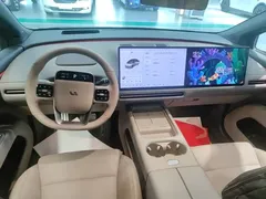 2025 Li Auto i6 4WD Standard — фото 10
