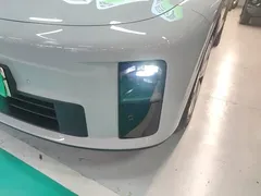 2025 Li Auto i6 4WD Standard — фото 24