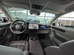 2024 Leapmotor C11 EREV 300 Premium, синий — фото 11