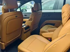 2025 Li Auto i8 Standard, чёрный — фото 5