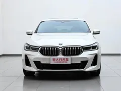 2022 BMW 6 Series GT 630i M Sport Package, белый — фото 3