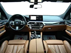 2022 BMW 6 Series GT 630i M Sport Package, белый — фото 14