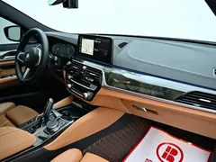 2022 BMW 6 Series GT 630i M Sport Package, белый — фото 16