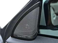 2022 BMW 6 Series GT 630i M Sport Package, белый — фото 33