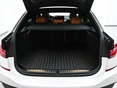 2022 BMW 6 Series GT 630i M Sport Package, белый — фото 41