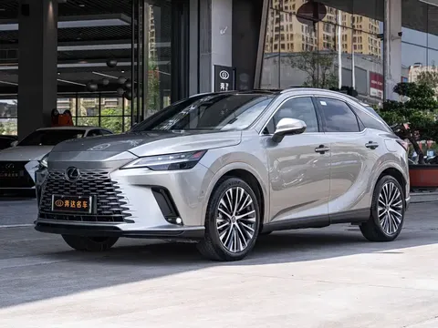 2023 Lexus RX 450h+ 4WD