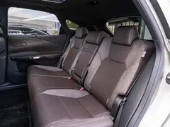 2023 Lexus RX 450h+ 4WD — фото 12