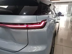 2022 Nio ES7 100kWh EV, синий — фото 8