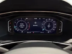 2020 Volkswagen Tayron X 330TSI 2WD Premium Smart Connect, белый — фото 14