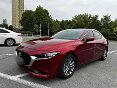 2020 Mazda 3 1.5L AT Sunroof — фото 2