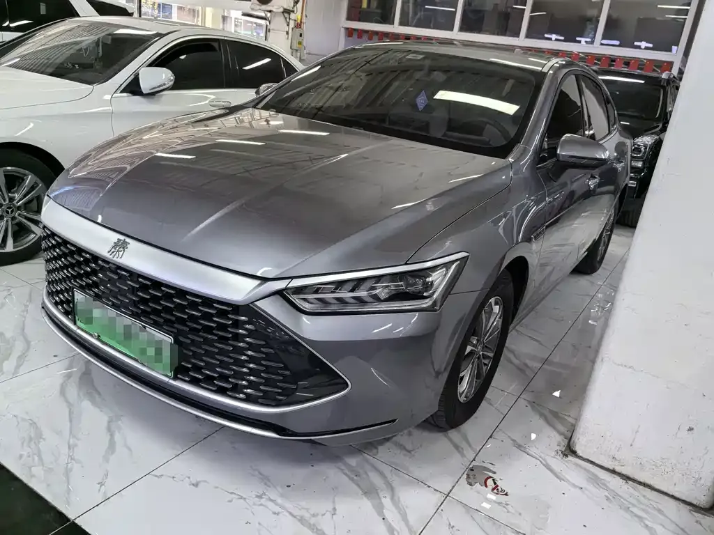 2024 BYD Qin PLUS Honor DM-i PHEV 55km Leading