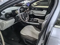 2024 BYD Qin PLUS Honor DM-i PHEV 55km Leading — фото 7