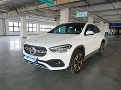 2023 Mercedes-Benz GLA 220, белый — фото 1