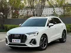2022 Audi Q3 35 TFSI Fashion Dynamic, белый — фото 1