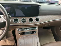 2022 Mercedes-Benz E-Class E 350 e L PHEV Sedan, чёрный — фото 12