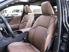 2022 Lexus ES 300h Excellence, чёрный — фото 11