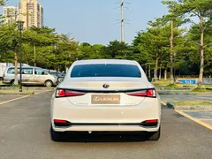 2021 Lexus ES 200 Excellence, белый — фото 5