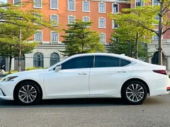 2021 Lexus ES 200 Excellence, белый — фото 8