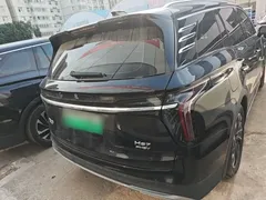 2024 Hongqi HS7 2.0T PHEV 4WD 7, чёрный — фото 6