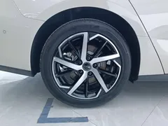 2026 BYD Seal 07 PHEV 1.5T 230km Flagship — фото 6