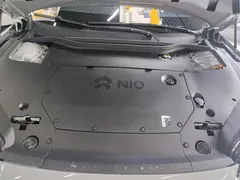 2024 Nio ET5T 75kWh Touring — фото 20