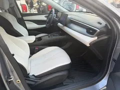 2025 BYD Seal 05 PHEV DM-i Smart Drive 55km Luxury — фото 6