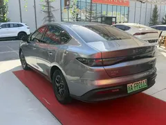 2025 BYD Seal 05 PHEV DM-i Smart Drive 55km Luxury — фото 7