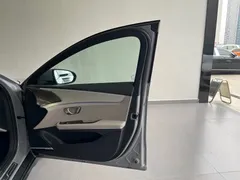 2025 BYD Han EV Smart Driving 506km Premium — фото 28