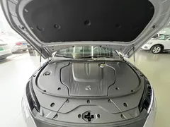 2025 BYD Han EV Smart Driving 506km Premium — фото 31