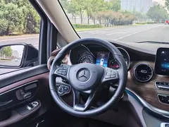 2022 Mercedes-Benz V-Class V 260 Premium, чёрный — фото 10