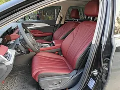 2025 Hongqi H5 PHEV 130, чёрный — фото 15