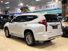 2020 Mitsubishi Pajero 3.0L Premium, белый — фото 6