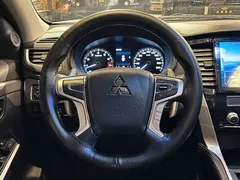 2020 Mitsubishi Pajero 3.0L Premium, белый — фото 11
