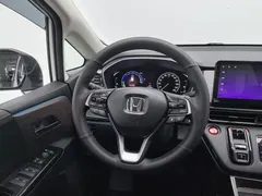 2022 Honda Odyssey 2.0L e:HEV Rui, белый — фото 11