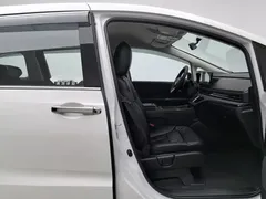 2022 Honda Odyssey 2.0L e:HEV Rui, белый — фото 23