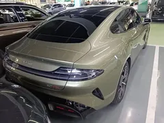 2024 Xiaomi SU7 4WD Long Range Advanced ADAS Max, зелёный — фото 5