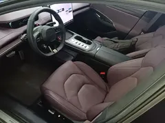 2024 Xiaomi SU7 4WD Long Range Advanced ADAS Max, зелёный — фото 11