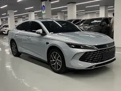 2025 BYD Qin L PHEV Smart Driving 120km — фото 3