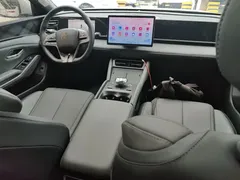 2024 BYD Qin L PHEV 120KM Exceed, синий — фото 10