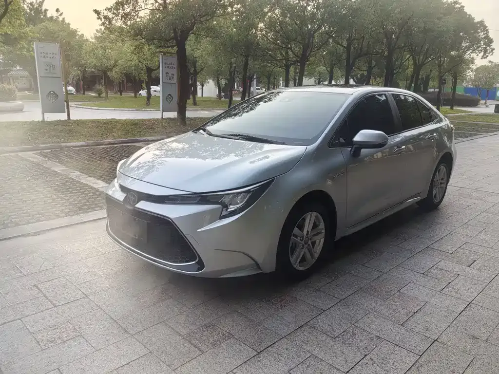 2022 Toyota Levin Hybrid 1.8H E-CVT Luxury