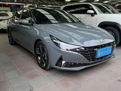 2022 Hyundai Elantra 1.5L CVT LUX Premium — фото 3