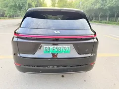 2024 Li Auto L7, чёрный — фото 9