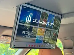2026 Leapmotor D19 EREV 500 Premium 6-seat, чёрный — фото 12