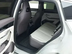 2025 BYD Song PLUS EV 520km Luxury — фото 11