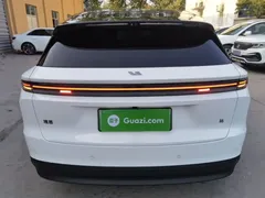 2025 Li Auto i6 2WD Standard, белый — фото 6