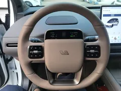 2025 Li Auto i6 2WD Standard, белый — фото 11