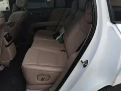 2025 Li Auto i6 2WD Standard, белый — фото 17