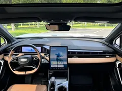 2023 Geely Atlas L 1.5TD DCT Premium, белый — фото 9