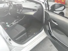 2021 Toyota Corolla Hybrid 1.8L E-CVT Elite, белый — фото 8